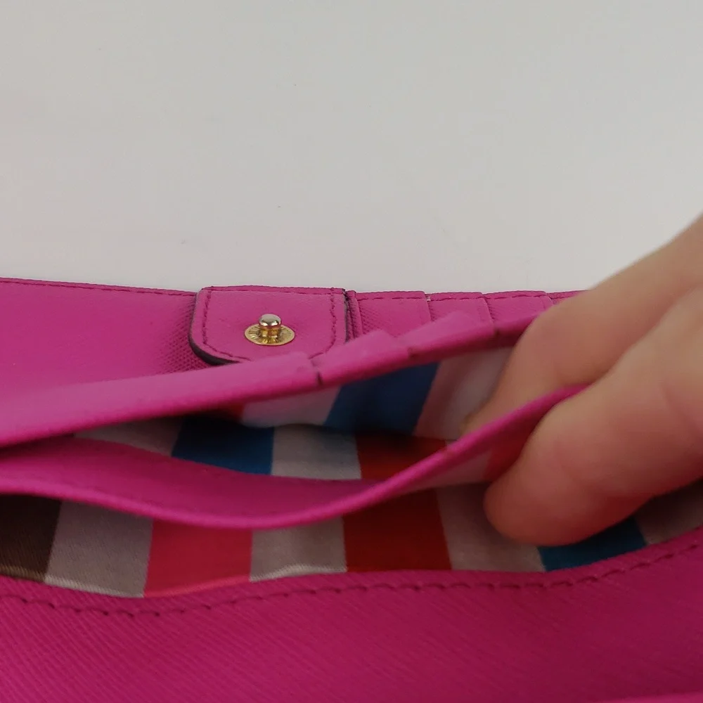 Kate Spade Darcy Slim Bifold Wallet Vibrant Pink Rainbow Fabric Interior